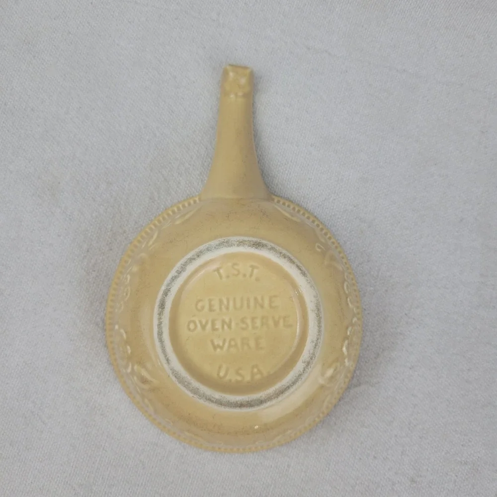Vintage TST Taylor Smith Taylor Oven Serve Ware Yellow Stick‎ Handle Soup Bowl